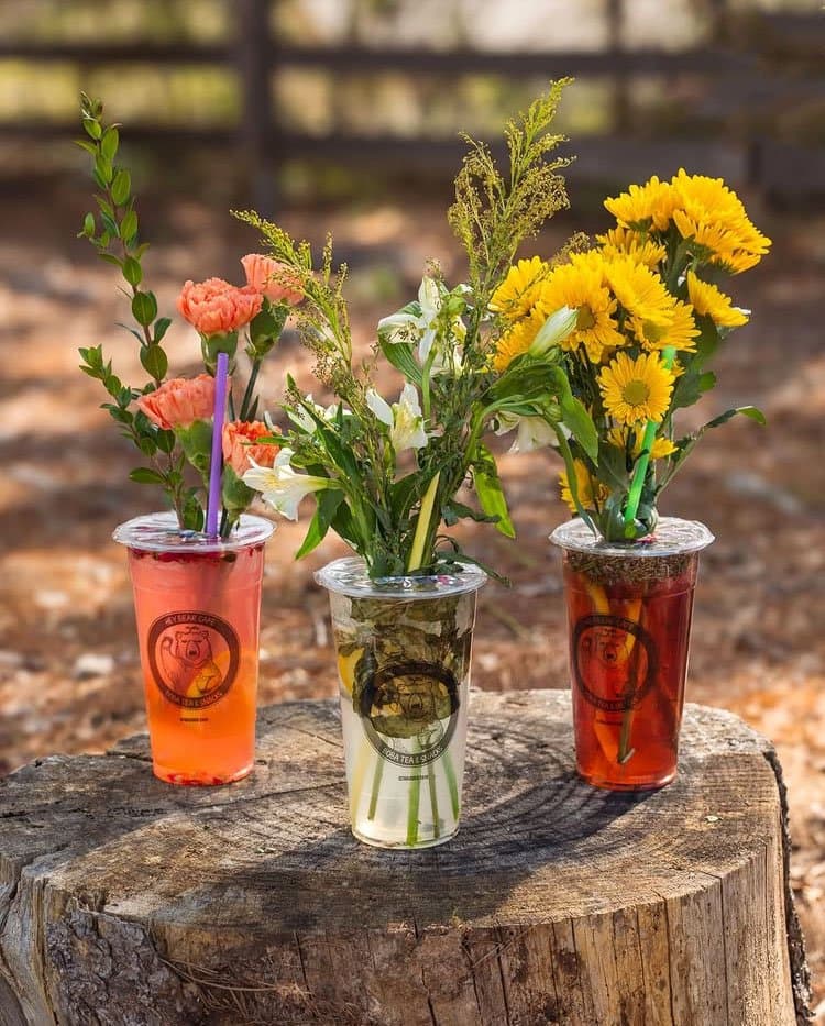 Social media content showcase